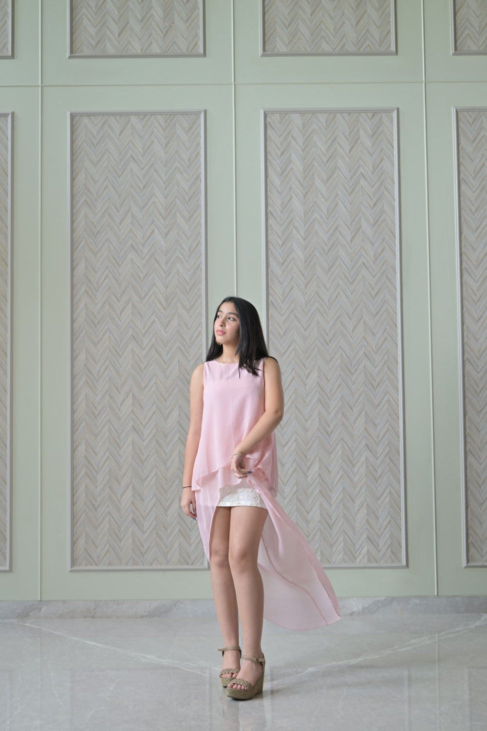 Baby Pink Over Lap Top