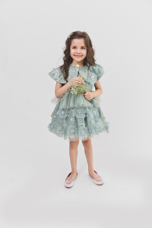 English Green Shoulder Cape Flower Dress