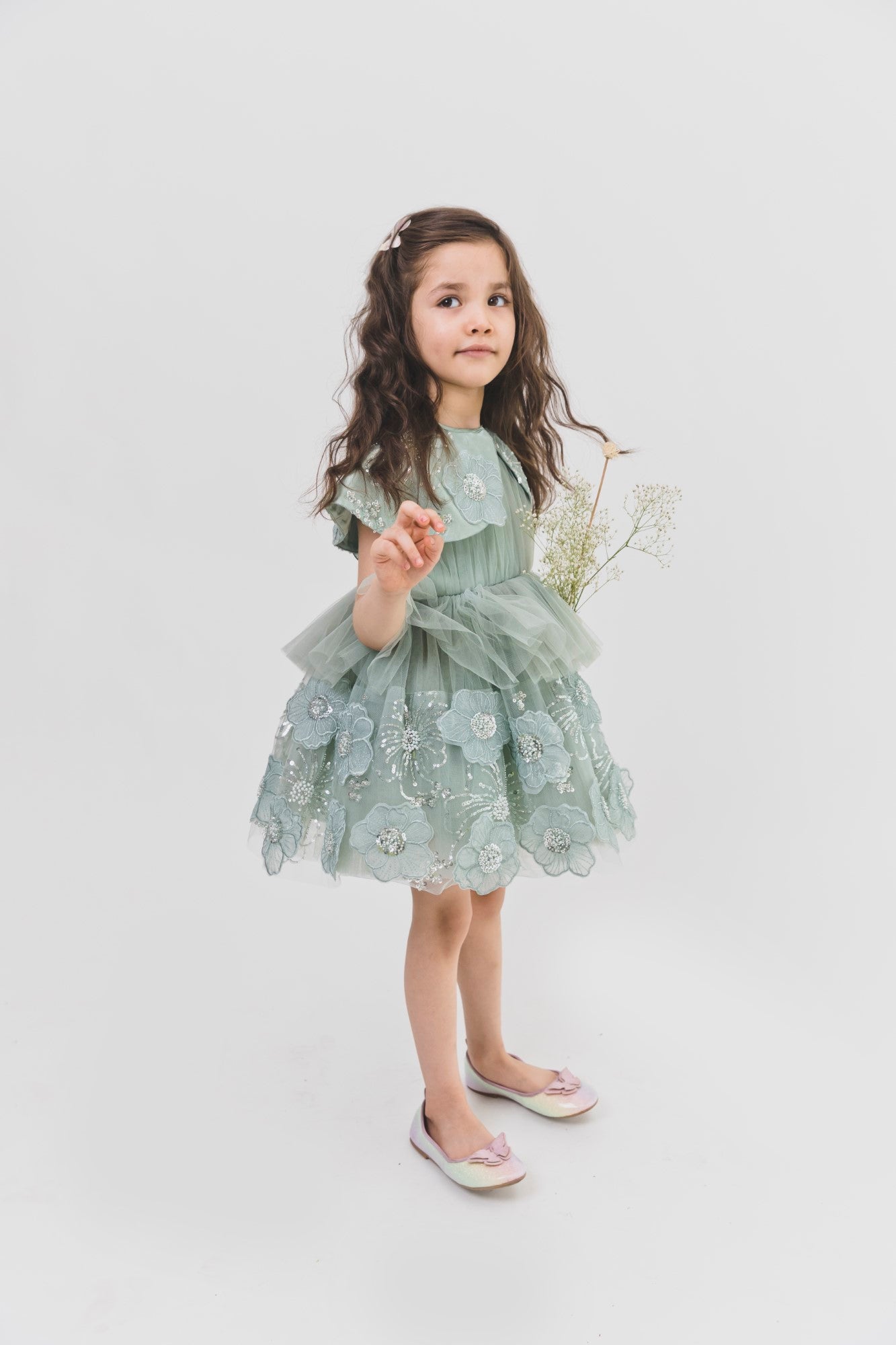 English Green Shoulder Cape Flower Dress
