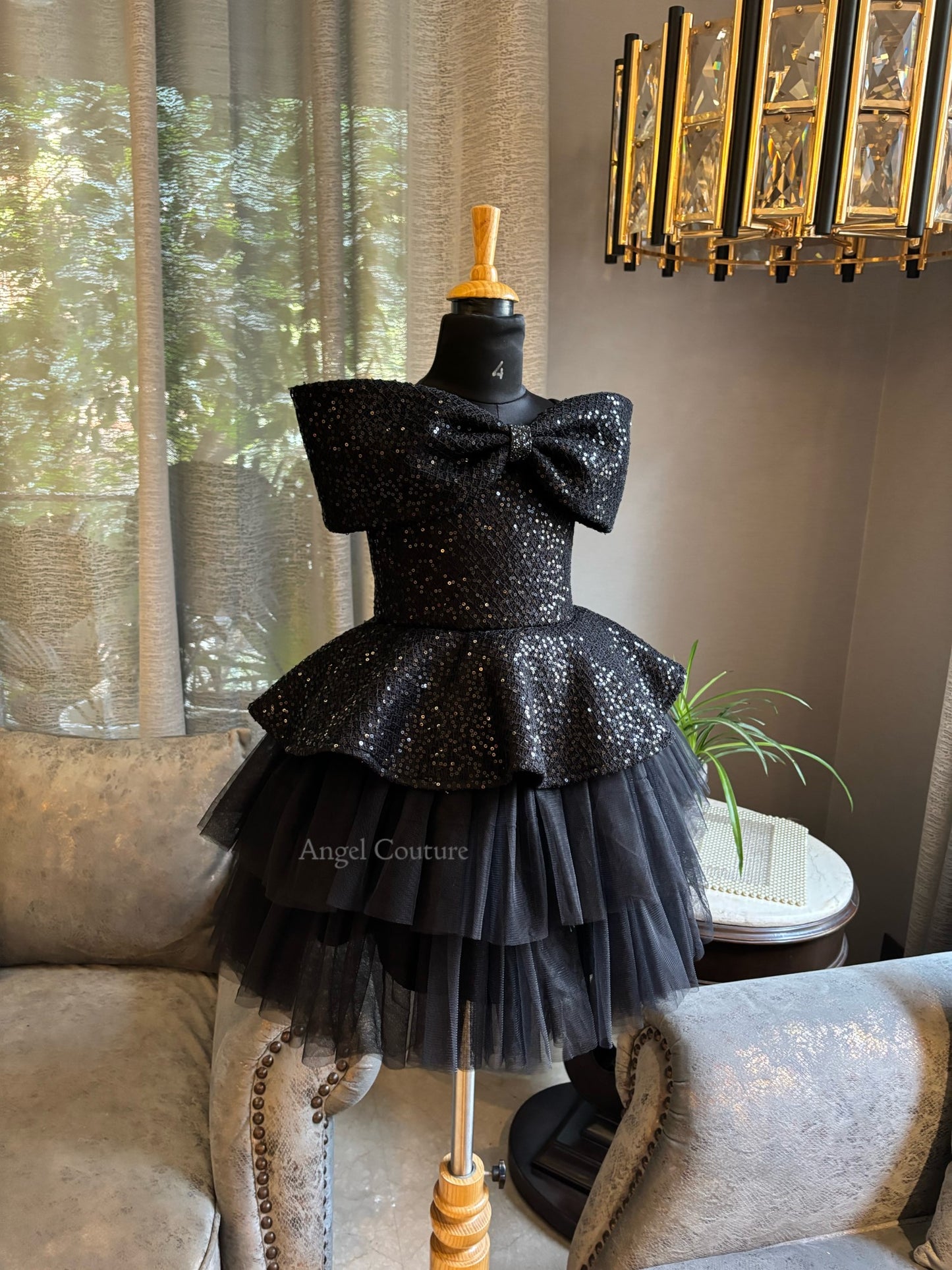 Black Sequence Bow Charm Dress