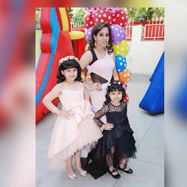 Black Big Rose Short Long Gown